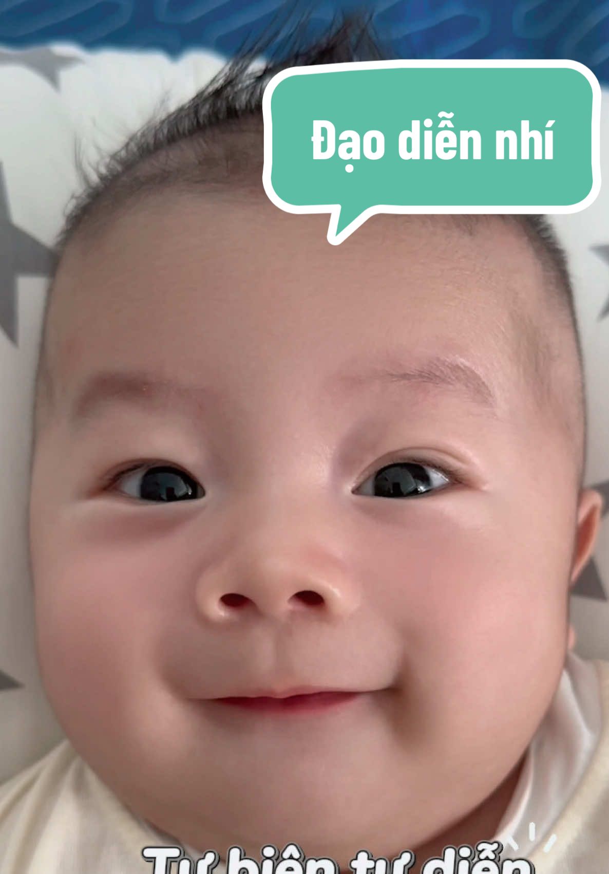 Đạo diễn này tài ba ghê! Tự biên tự diễn mình ên luôn #fyp #embedangyeu #funny #baby #DauPhongdzuidze 