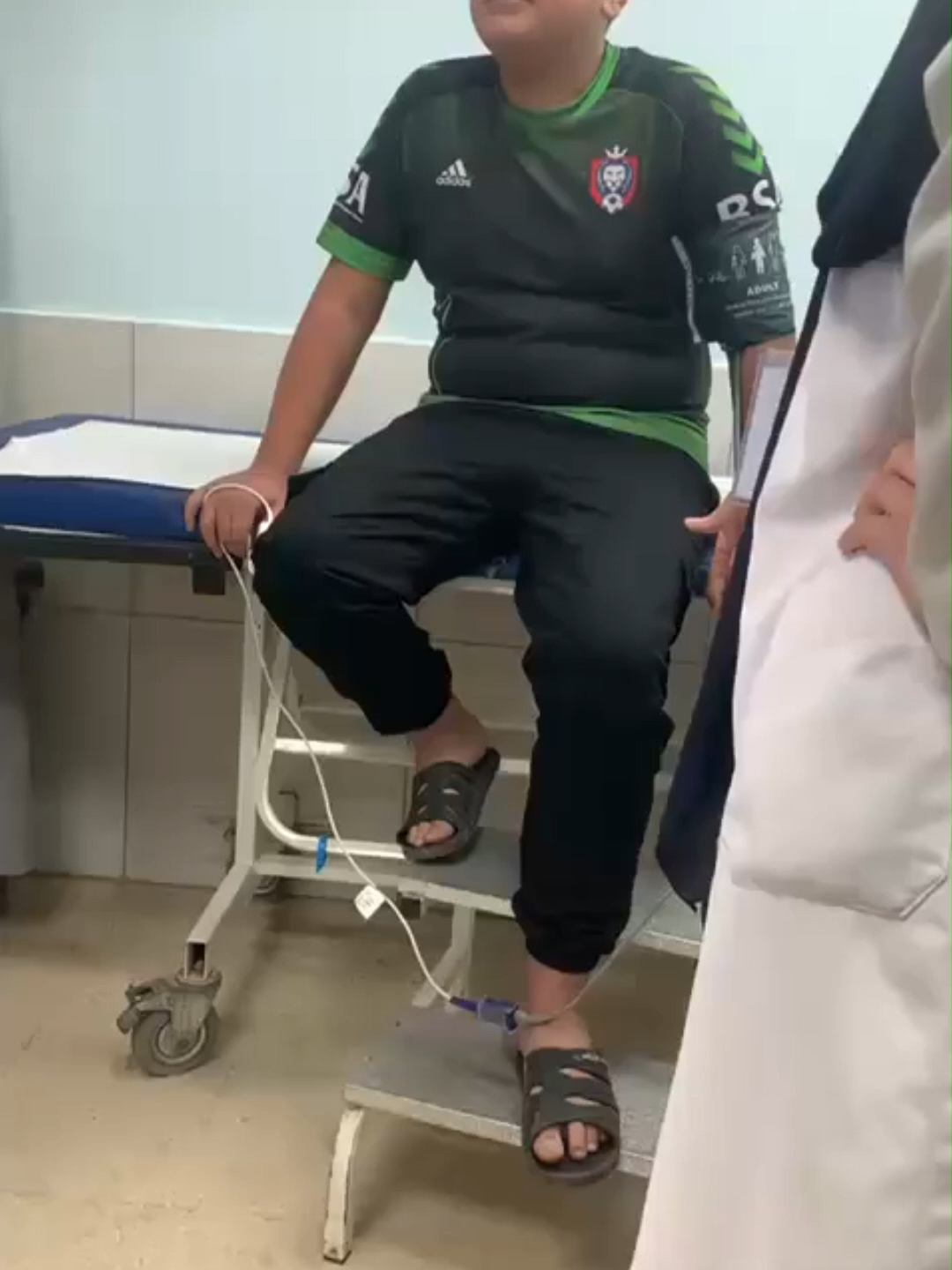 حالة غريبة لشاب ابتلع 