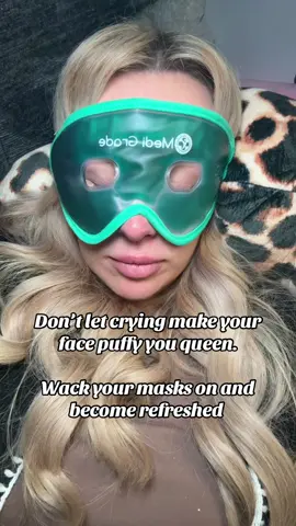 Babe let me help you 💪🏻🫶🏻 #facemask #puffyeyes #treatyourself 