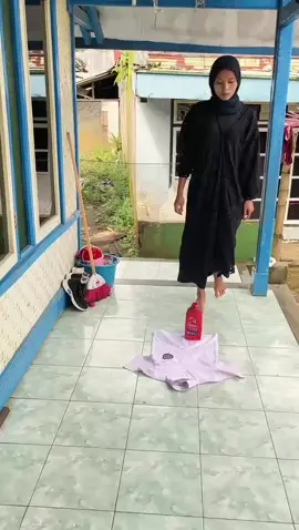 noda oli kembali bersih no hoax ini mah                #pembersihnoda #penghilangnoda                                 #pembersihrumahtangga                 #laundry #loxusfabriccleaner @pembersih_loxuscleaner 