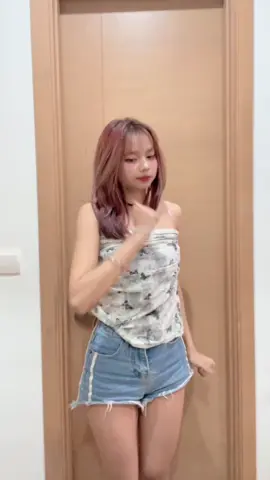 lets fun together in our live💃😎💃👊👉💋🦑  #tiktoklive #4u #fyp @TikTok LIVE Indonesia #transition 