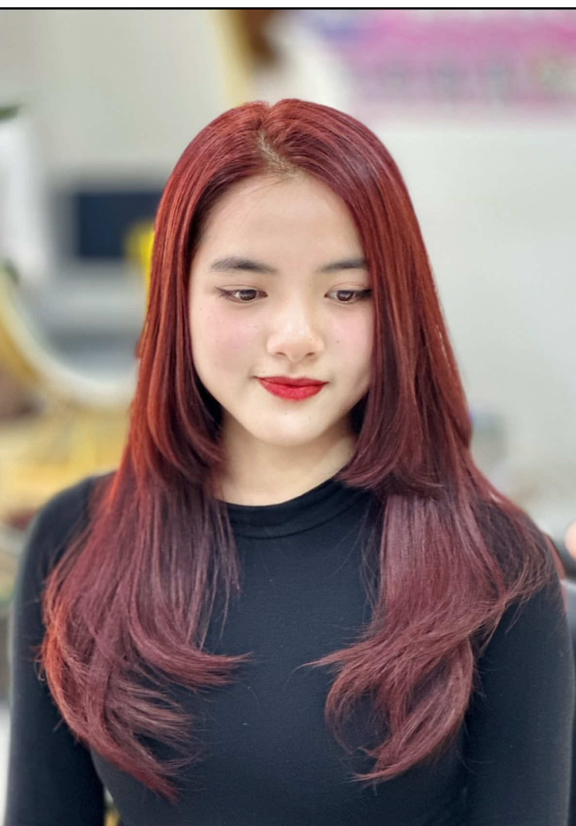 #ချစ်စရာကောင်းတာတစ်ခုပြမယ်🥺🎀 #kk8beautysalon #kk8 #hairtrendingcolor #titokmyanmar 