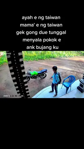 sehat2 yo nang ,, gak kroso kok yo wes bujang , bien jek TK,saiki wes arep SMA