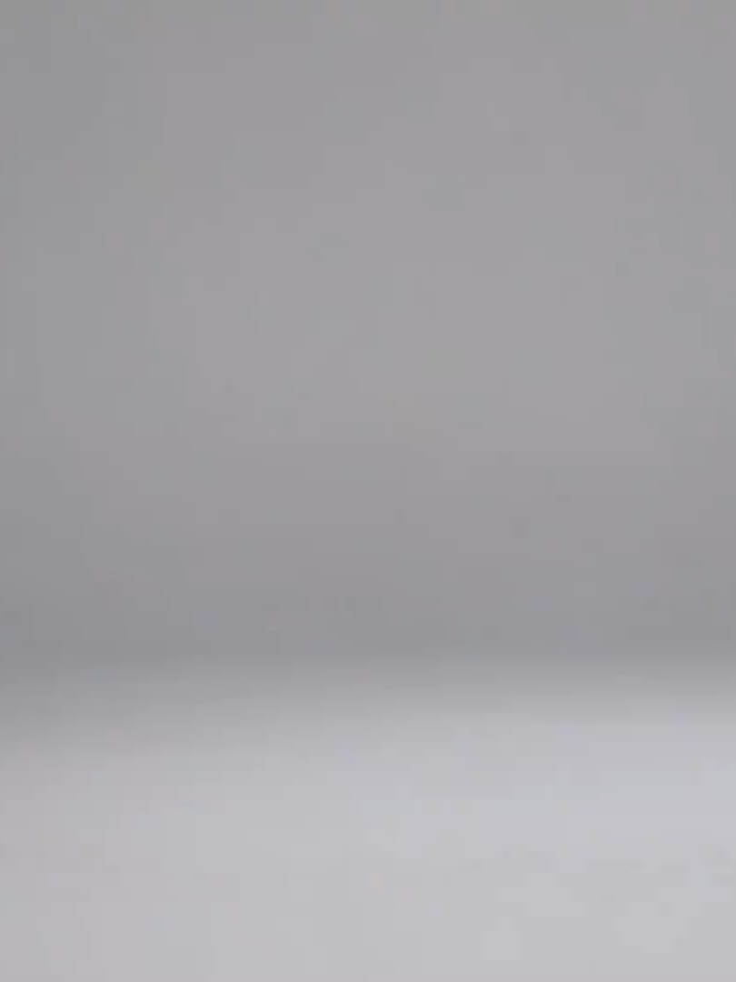 Σ6 - ΕΠΕΙΣΟΔΙΟ 7 Μια επιδότηση για τα κρεοπωλεία φέρνει τον Βαγγέλη αντιμέτωπο με ένα καλά κρυμμένο μυστικό: δεν τελείωσε ποτέ το λύκειο! Για να μη χάσει ο Βαγγέλης την ευκαιρία, γράφεται κρυφά σε εσπερινό σχολείο. Για πόσο όμως, θα καταφέρει να το κρατήσει μυστικό; Στο μεταξύ, ο Σάββας και ο Μιχάλης τρέχουν τη διαδικασία του ΕΣΠΑ, αγνοώντας ότι ο Βαγγέλης δεν έχει απολυτήριο λυκείου και έχει επιστρέψει στα θρανία! Την ίδια ώρα, η Λυδία προετοιμάζεται για τις εξετάσεις του ΑΣΕΠ, κυνηγώντας μια θέση στο Δημόσιο και γεμίζοντας το σπίτι με βιβλία και άγχος. Σύντομα ο Βαγγέλης θα χρειαστεί να δώσει εξηγήσεις στην οικογένεια του για τη μυστήρια και ανεξήγητη συμπεριφορά του…#soisouforever #soisou #soisougr