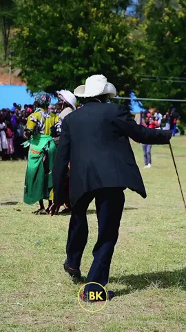 @Mwalimu kendagor Chemeltibik was very right singing this song!#bkphotographykenya #bkphotographykenyahousestudio #uasingishutiktokers #kalenjintiktokers #fyp 