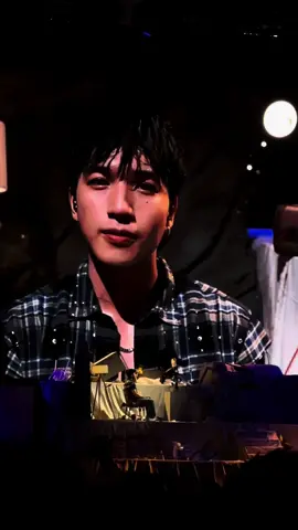 tình yêu mình từng là ánh lửa đỏ #hieuthuhai #genfest #genfest2025 #sundays #fchieuthuhai 