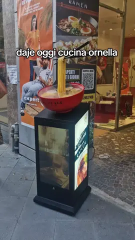 perchè lei e non olly #ornellavanoni #tiktokita 