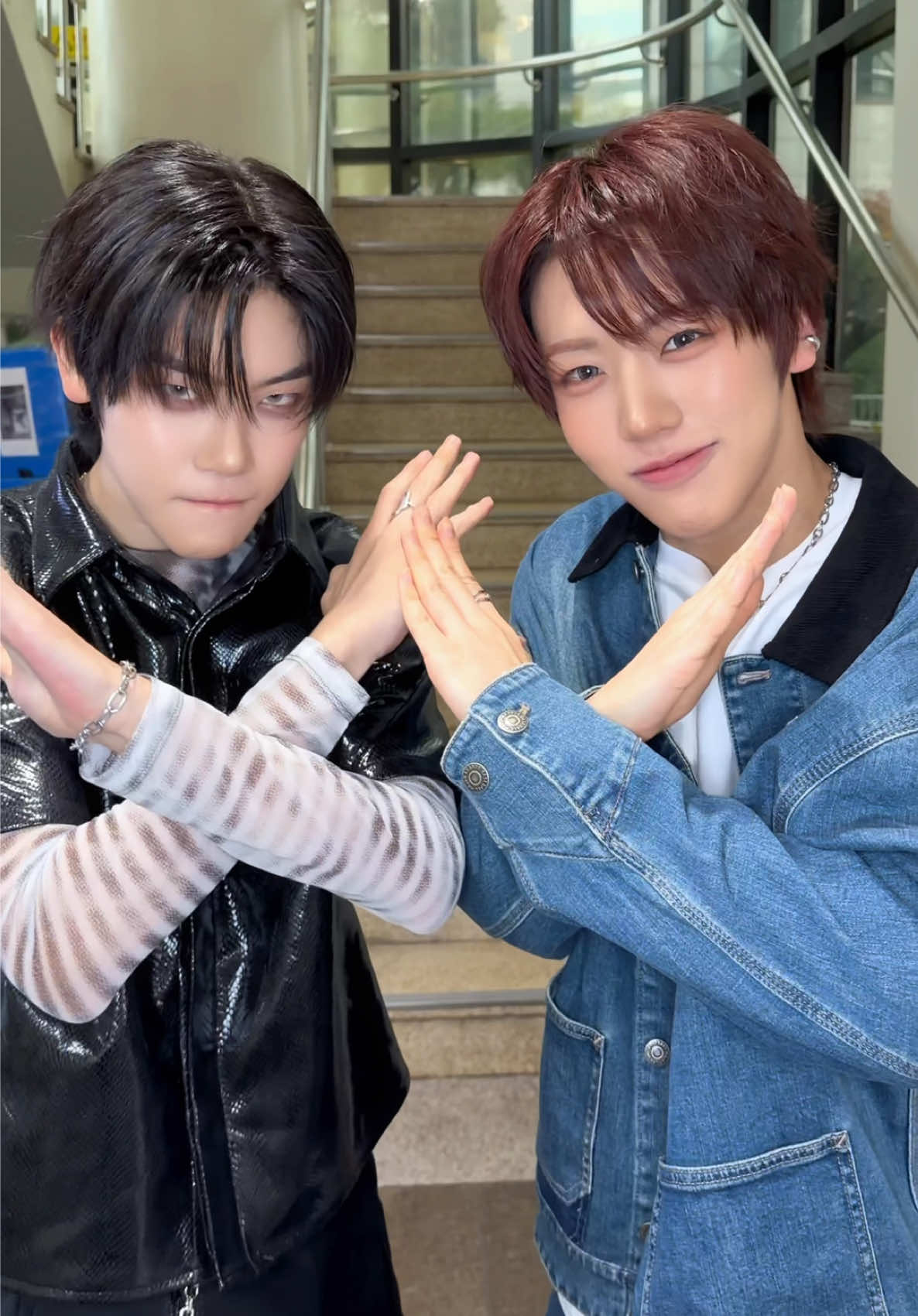 #AHOF 은 #CLOSEYOUREYES #장여준 선배님과의 챌린지를 좋아해🤥@CLOSE YOUR EYES  #WOONGKI #피노키오는거짓말을싫어해 