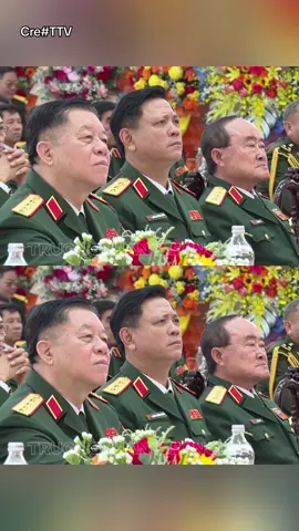 Sư đoàn 5 (Quân khu 7) long trọng tổ chức Lễ kỷ niệm 60 năm Ngày truyền thống Sư đoàn (23/11/1965 – 23/11/2025). Đại tướng Nguyễn Trọng Nghĩa, Ủy viên Bộ Chính trị, Bí thư Trung ương Đảng, Chủ nhiệm Tổng cục Chính trị Quân đội Nhân dân Việt Nam dự và phát biểu chúc mừng.#daituongnguyentrongnghia #thuongtuongnguyentruongthang 