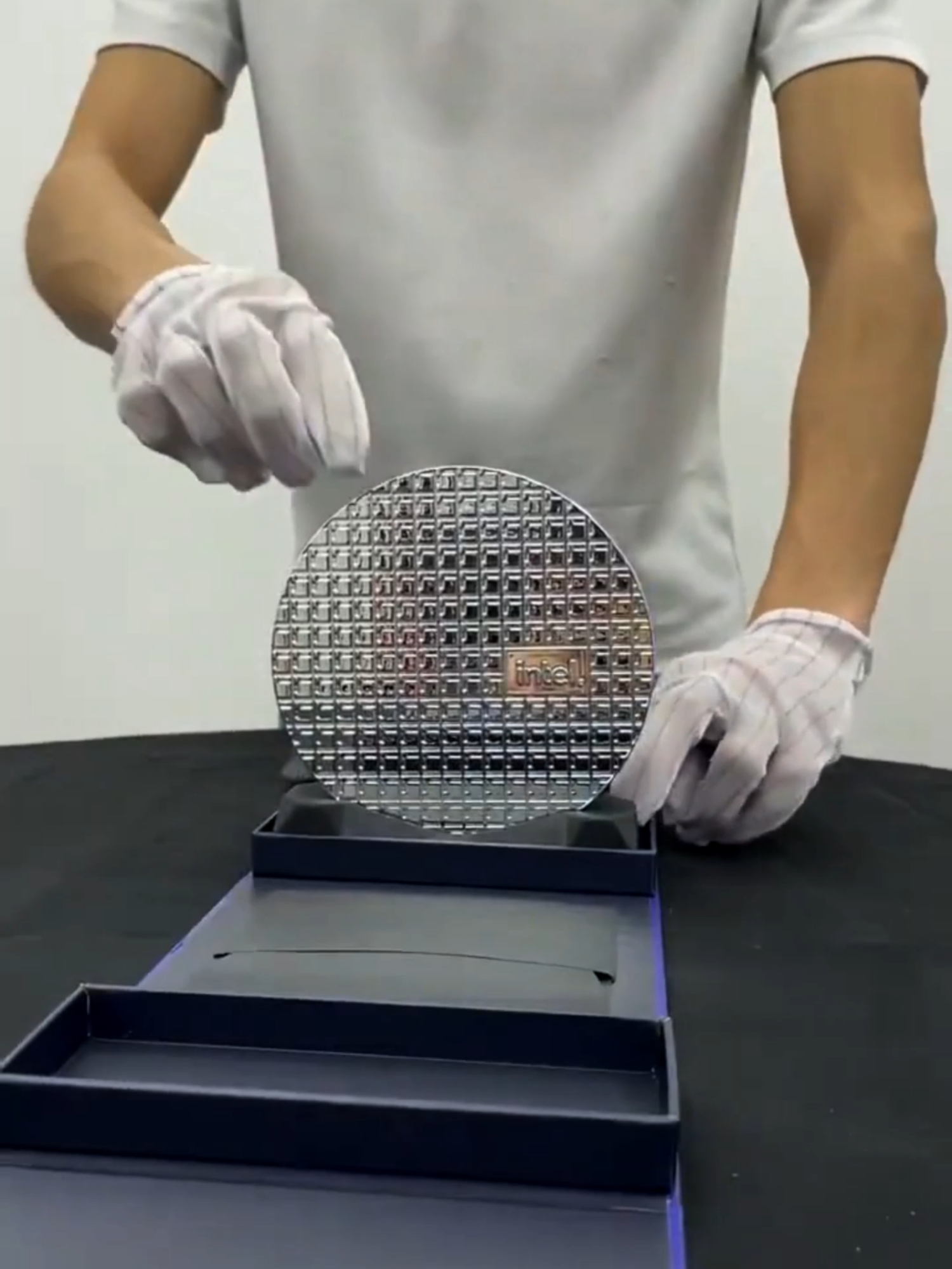 White Colorful RTX 4090 With Intel i9‑13900K PC Build - 1 Pc parts in my Bio “i9‑49W‑V1” #gamingpcbuild #gamingpc #pcbuild