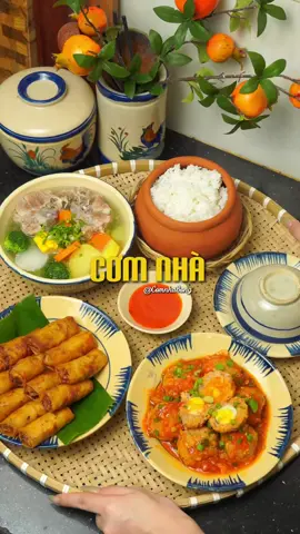 Thịt viên bọc trứng cút, mà nay tui thử bọc trứng muối cũng ngon quá chừng 💕  #ComnhaBong #fyp  #vanmonngonbungvi #thomcaybungvi