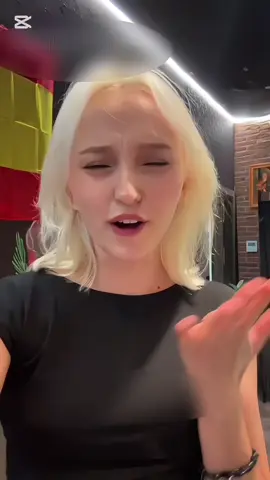 Hania vc 🇪🇸 || Kto następny ?? || 𝐭𝐚𝐠𝐠𝐢𝐞𝐬: #rare_video_influ #xybca #freevideo #dlaciebie #hihania 