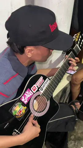 'kami pernah disitu diposisimu, helakan kesahmu' #fyp #coverlagu #perunggu #33x #juara3 