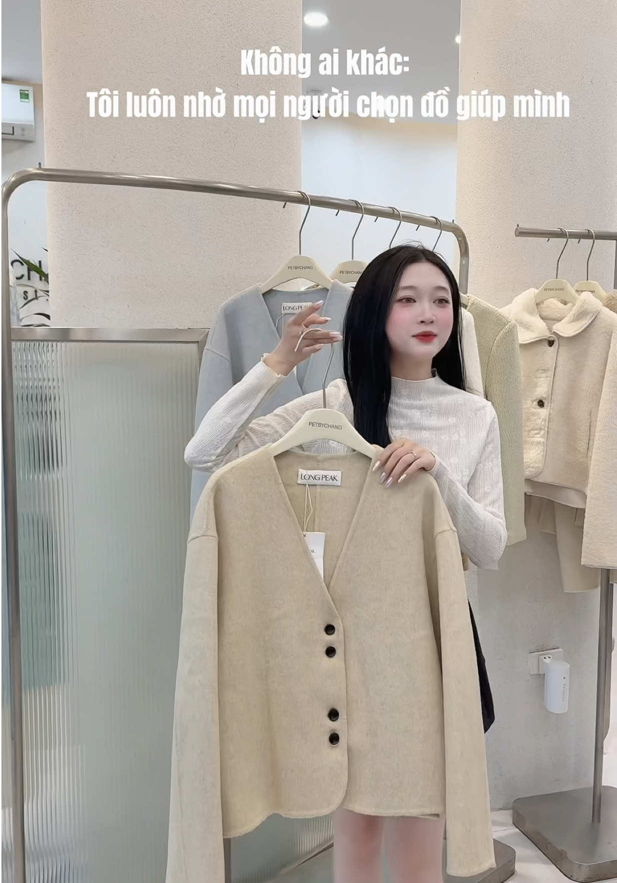 Áo khoác dạ mới về #thoitrangnu #aokhoacnu #vayralvideo #setdoxinh #petbychang 