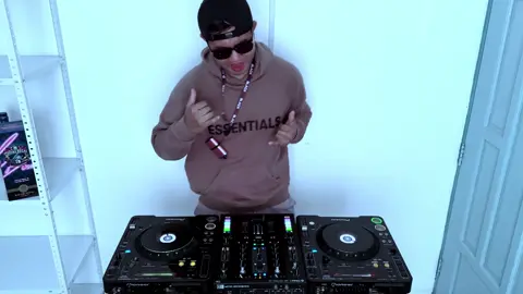 NEW MASHUP REMIX YEAR END 2025 DJ JONEL SAGAYNO REMIX