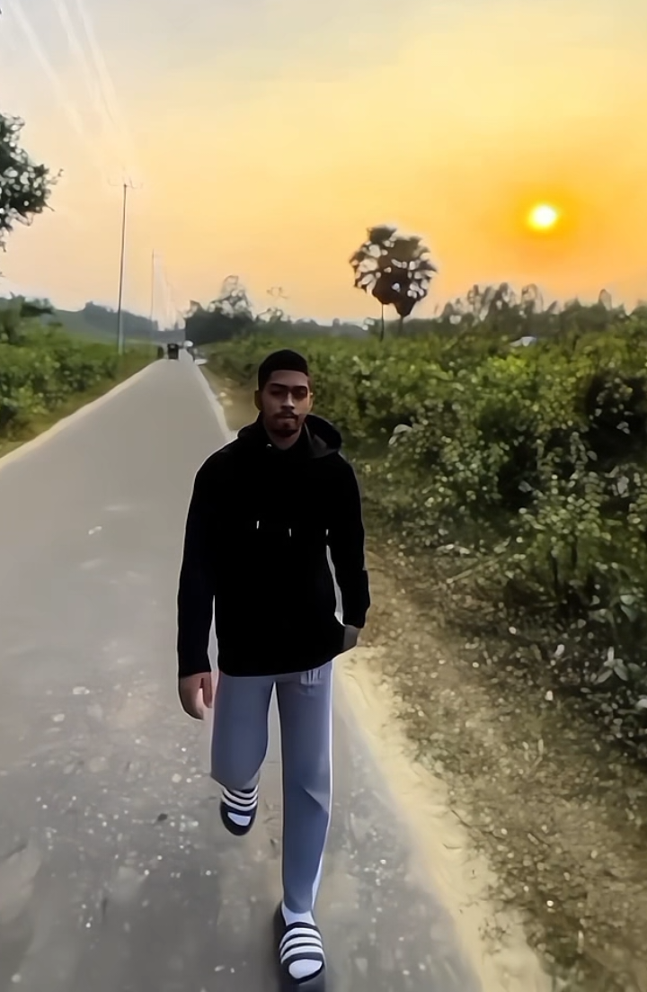 কালো তো তাই কেও পছন্ধ  করে।না 🤒🤡 #tusar_1x8 #foryou #foryoupage #vairal_videofypシ゚viral #vairal_video_fypシ゚ 