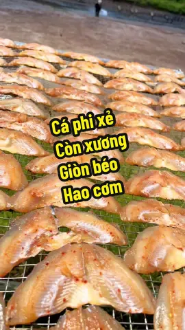 Phơi khô xong chiên giòn lên ăn với cơm nguội he, siêng siêng thì làm thêm chén mắm me nữa là tới công chiện 😂#khô #ăncungtiktok #mientay 