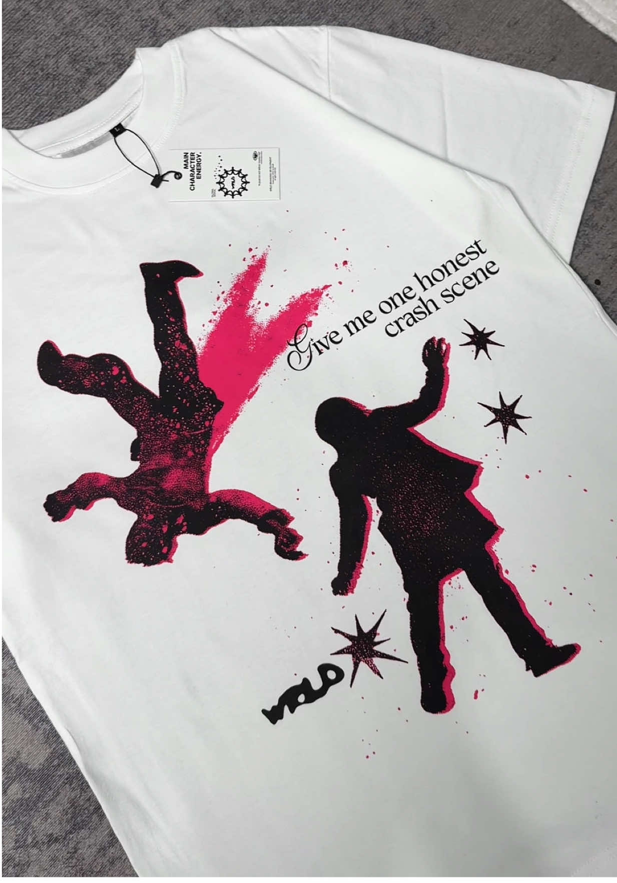 FREEFALL, udah bisa kalian miliki. Checkout sekarang juga, kepoin keranjang kuningnya di atas ✨🫶🏻💫 #WRLDstudios 