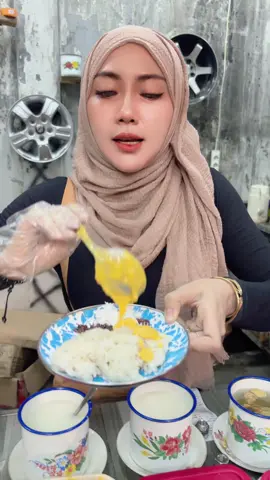 Jangan di skip vidionya, ajak keluarga pacar anak istrinya 😍 Kethan Buka 14.00 - 23.59 Wib Share Loc/G-maps: Rumi Wheels  Jln. Prof. Muh. Yamin, Kec. Diwek, Kabupaten Jombang, Jawa Timur 