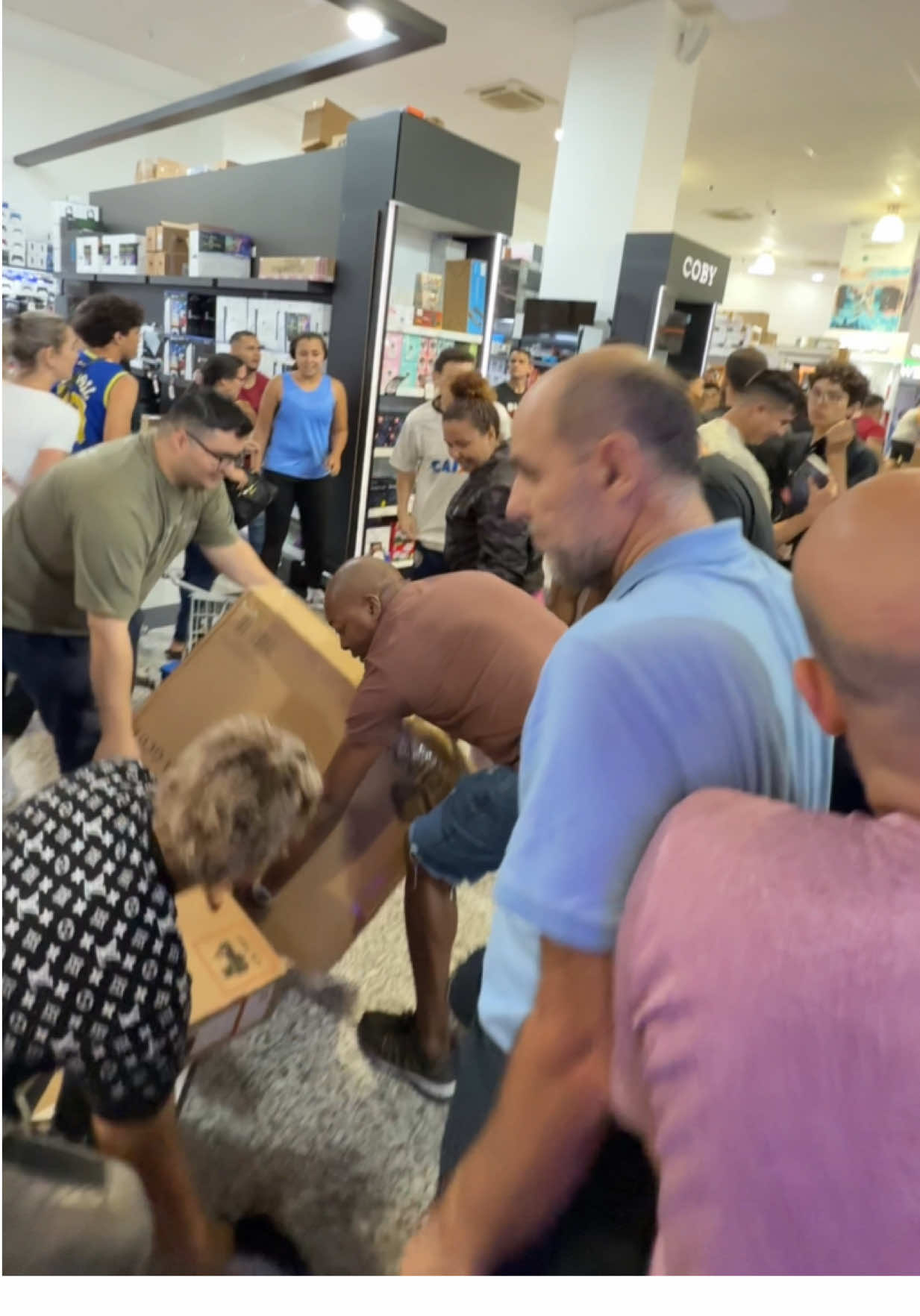 🔥 Notebook por 75 USD no Black Friday 🔥 💥 Notebook Acer apareceu como Promoção Relâmpago por apenas 75 USD, em poucos instantes, o estoque sumiu e só levou quem foi rápido. 🚀🥳 💥 E os clientes já estão de olho, porque ainda vem muito mais por aí no #ChinaFlash. 🤩🛍️ #ShoppingChina  #ComprasParaguay  #Ofertas #BlackFriday