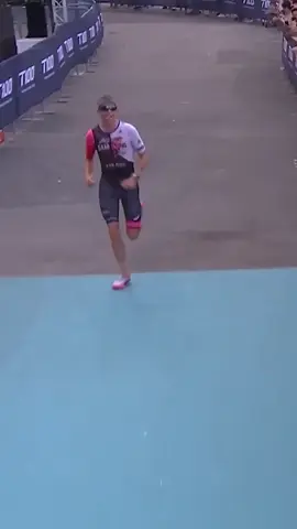 เขาไม่ใช่มนุษย์!?!?#เล่าเรื่อง #trending #viralshorts #viralvideo #ไม่น่าเชื่อ 