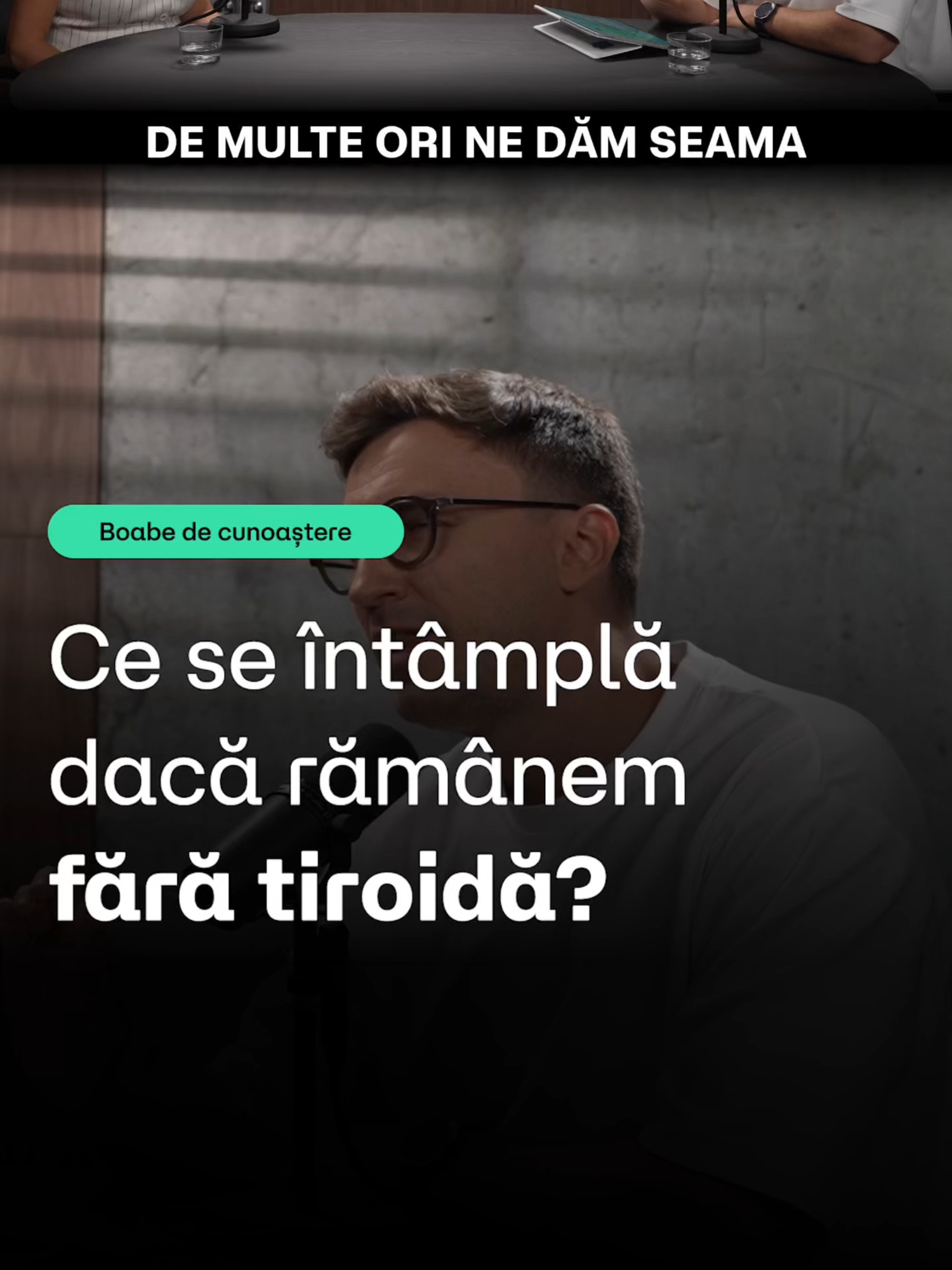 Dacă rămâi fără tiroidă, corpul nu mai produce hormonii tiroidieni. Ai nevoie de tratament de substituție toată viața, care înlocuiește activitatea glandei. 🦋💊👨🏼‍⚕️ Vezi podcastul integral #BoabeDeCunoastere - Totul despre tiroidă, cu Dr. Corina Neamțu, pe canalul meu de YouTube.