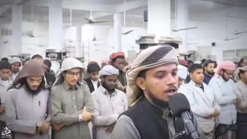 *تلاوة فاقت الصوت تبارك الرحمن:* *للقارئ أحمد المزجاجي* قال الله تعالى:  {أفأمنوا مكر الله فلا يأمن مكر الله إلا القوم الخاسرون}  > قال الإمام الذهبي رحمه الله : كل من لم يخش أن يكون في النار،  فهو مغرور، قد أمِن مكر الله به. > سير  أعلام النبلاء (2/191) التلاوة كاملة : https://youtu.be/WVw4G2awwLo?si=gMk8b46S0kY1c8h_