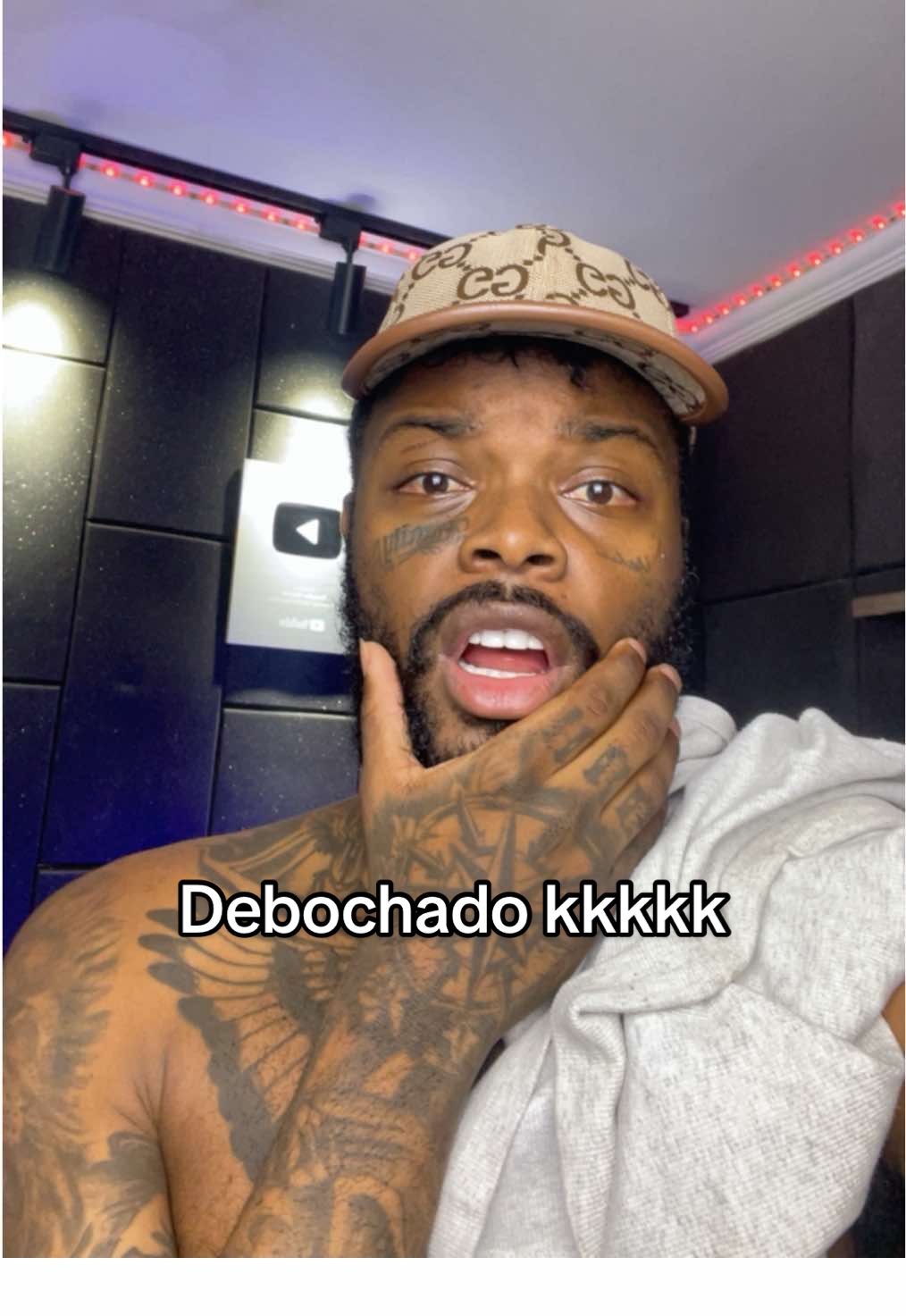 Dafuria debocha de MC Poze após sair com Vivi noronha #funk #poze #vivi #dafuria #noticias 