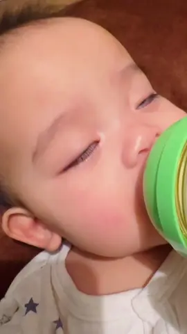 ก็หลับๆไปซะะะ. #บ้านและเพื่อน #ยัยหนูซัมเมอร์ 