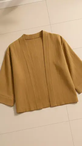 #Belia Outer Crop Wanita Lengan 3/4 #Baju wanita kekinian  #Baju Wanita terbaru  #Baju wanita murah 