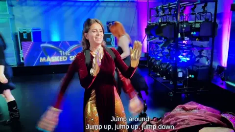 ✨F🔮RTUNA ✨ The Masked Singer | VTM Van shaken naar lievelingskleur… ocharme Aaron 😅 #lynnvandenbroeck #aaronblommaert #behindthemask #mathiasvergels #fortuna