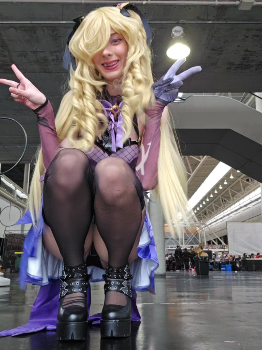 Me lo pasé tan bien ayer. Gracias a mis dos acompañantes, y a todos a los que vi por hacer un día tan maravilloso 🫶 #parati #sn0wy_c0splay #GenshinImpact #genshincosplay #genshincosplayer 