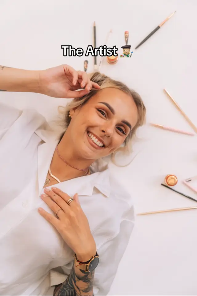 Artist vs Art but it’s nail art edition 💅🏼 Sztuka malowania na „nieco” mniejszej powierzchni, niż standardowe obrazy 😅 #theartistvstheart #paznokcie #nailart #artist 