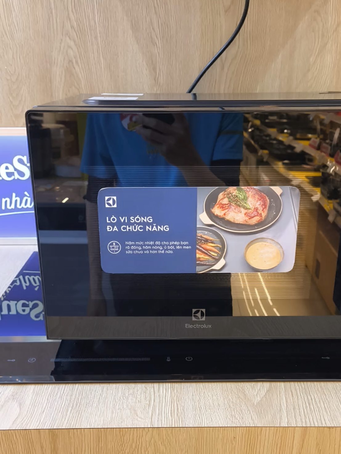 Lò vi sóng Electrolux 23 lít. Dung tích lớn,làm nóng nhanh. Bảo hành 24 tháng. #diengiadung #dobep #lovisong#xuhuong#diengiadung 