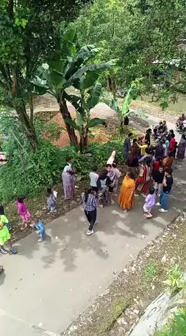 jambret tadi berang di kampung pasirmuncang... #jambret #pasirmuncang #desamargaluyu 