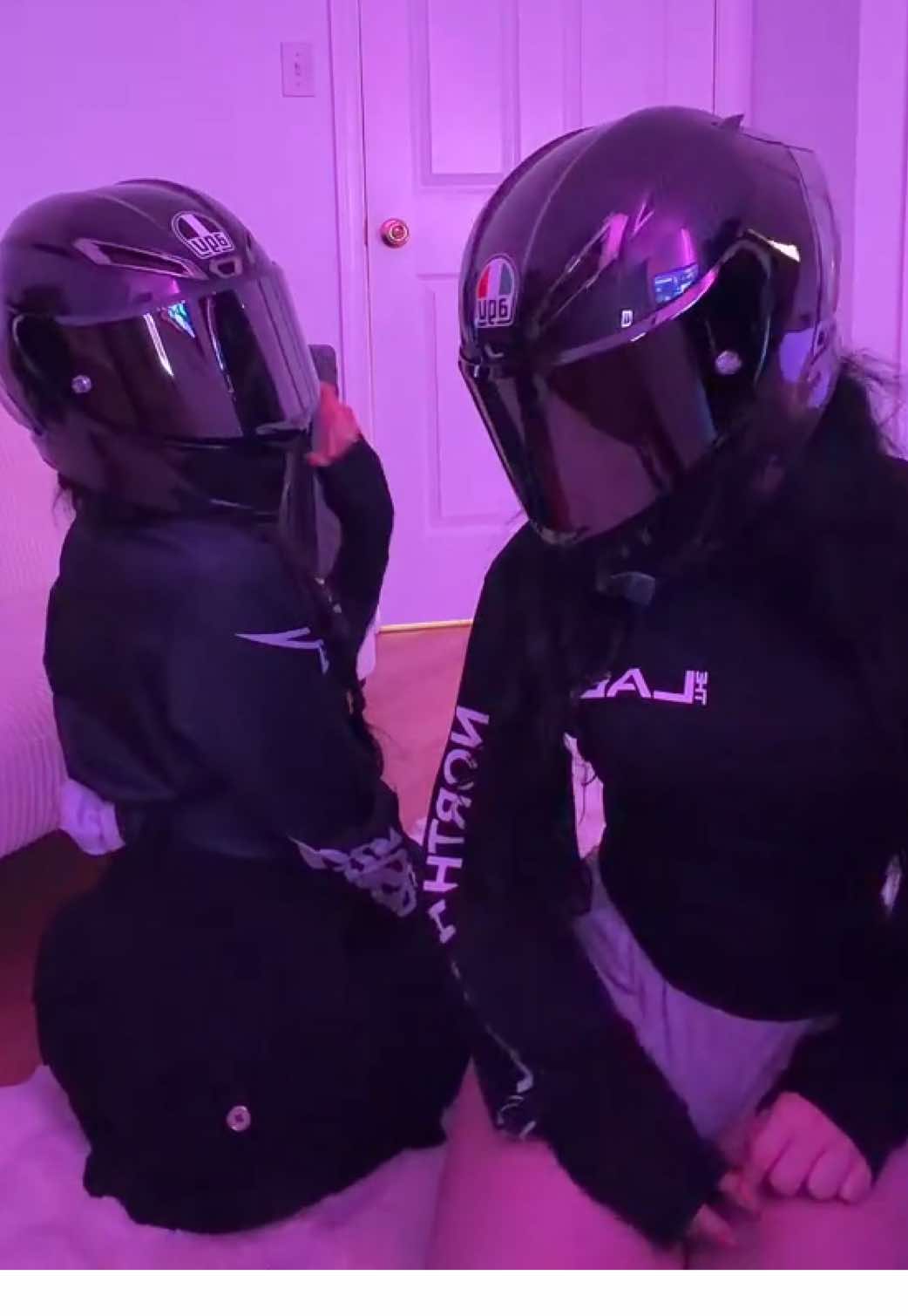 two biker girls is better than one @tiz #fyp #trend #bikergirl #motorcycle #motogirl 