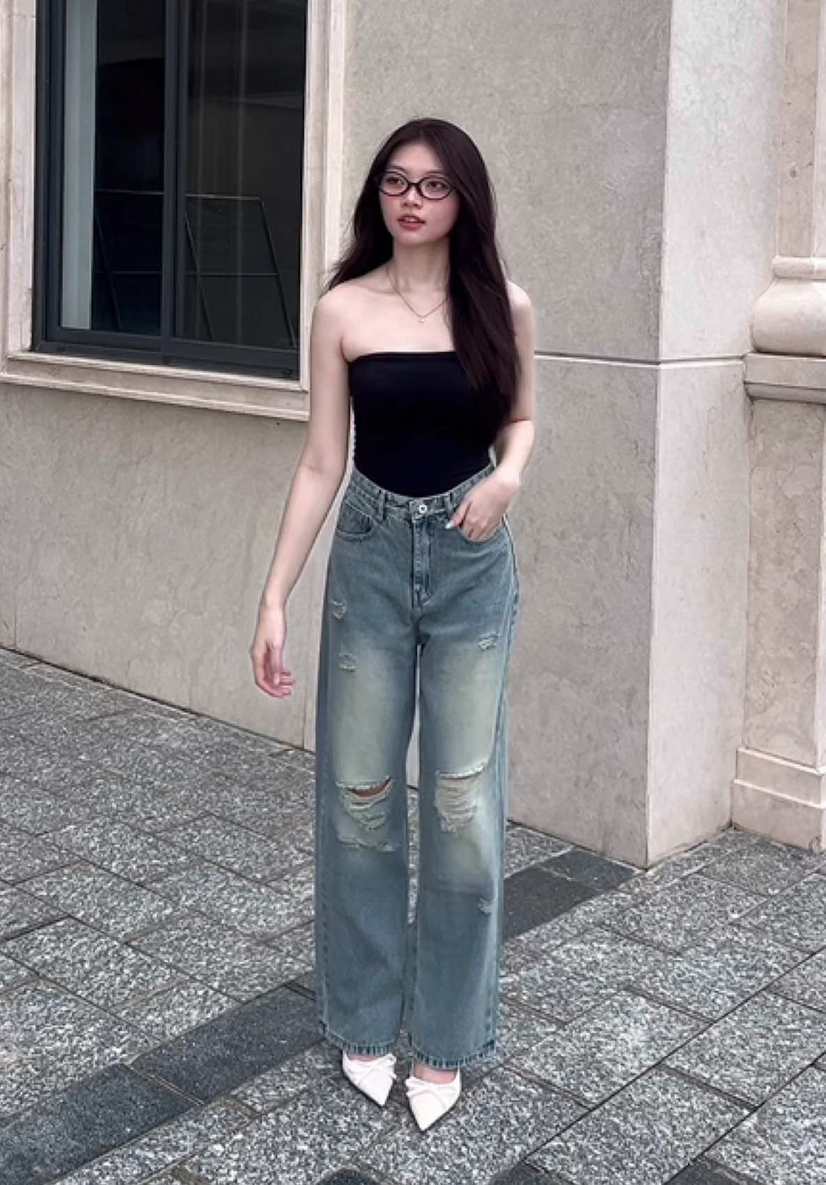 Quần jeans nữ ống suông rách kiểu cạp cao #xuhuong #huyendieuboutique #quanjeanongrong #doxinhmoingay #quanaohottrend #quansuongnu #hydijean #xuhuongtiktok #quanjean 
