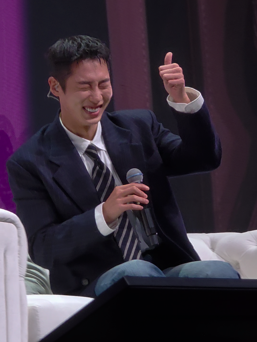 แฟนคลับบอกชอบที่เหงือกจนอุคเขิน🤣🤣ห้ามมมพูดดดดด #LJWprologinBKK #LeeJaeWookFanmeetinginBangkok  #อีแจอุค #leejaewook 