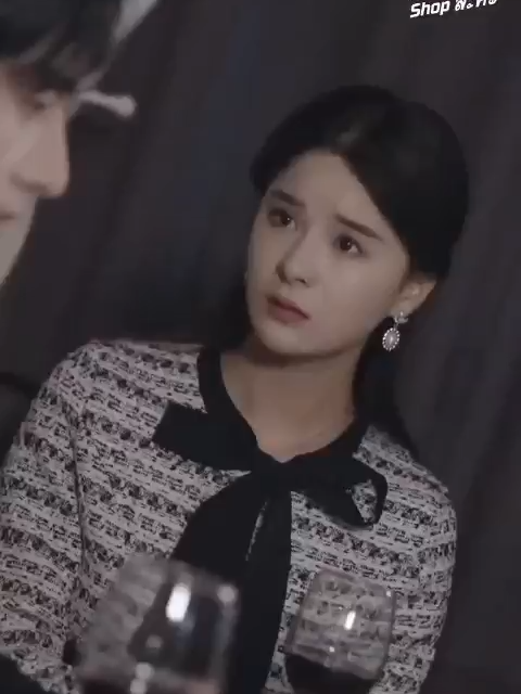 วิวาห์ลับกับประธานหน้านิ่ง EP2 #หนังดีบอกต่อ #ซีรีย์จีนน่าดู #มินิซีรีส์จีน #miniseries #ซีรี่ย์จีน #ซีรีย์น่าดู #ละครสั้น #หนังจีนพากย์ไทย