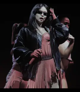 jennie looks unreal in that outfit, she is insanely gorgeous 🔥 || for my bff:@deni ★ #kpopfyp #edit #jennie #blackpink #jennieedit jennie red dress jennie philippines outfit deadline day 1 day 2