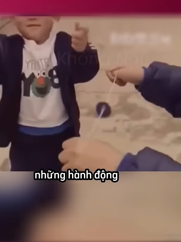 Những hành động vô tri lúc nhỏ 👶👶 #takhongngu