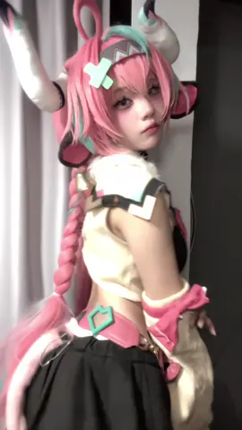 Moo!🐄#cosplay #varesa #varesacosplay #genshinimpactcosplay #GenshinImpact 