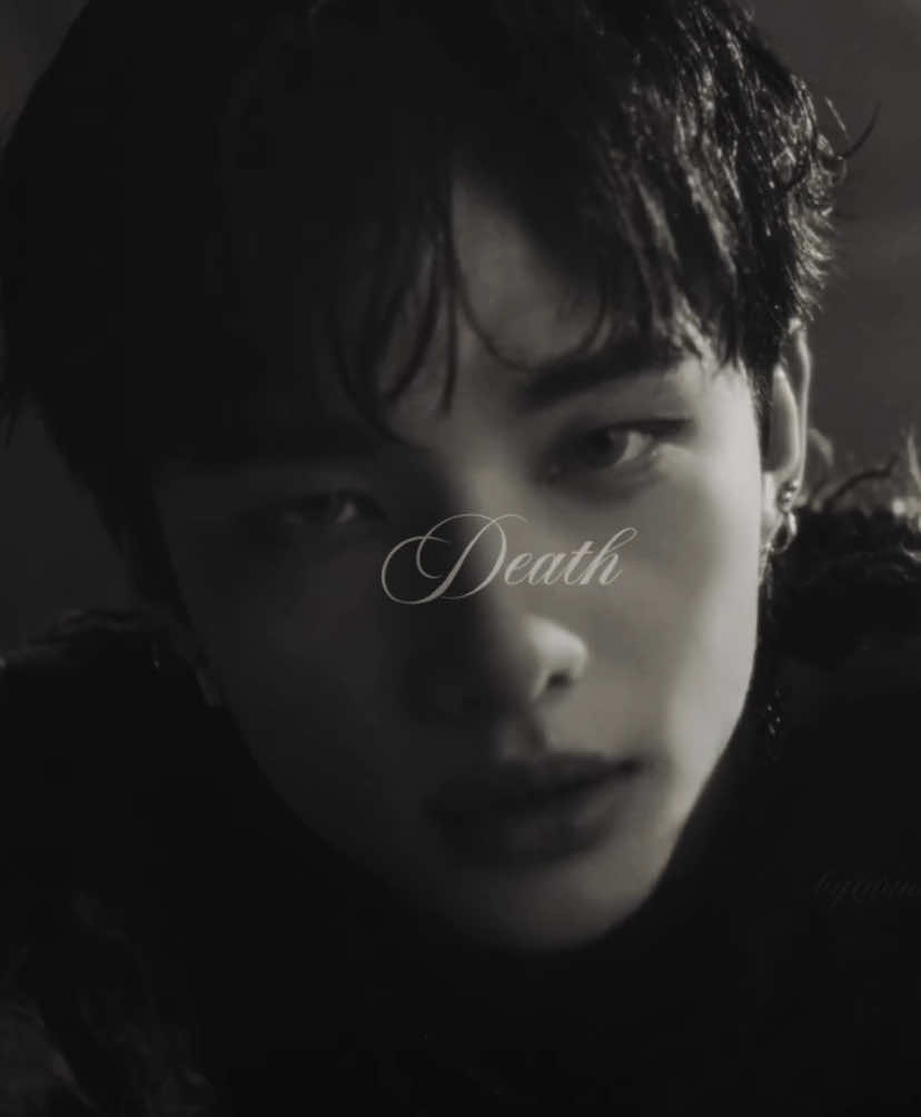 together in death.. #hyunin #fyp #straykids #joinme #HIM 