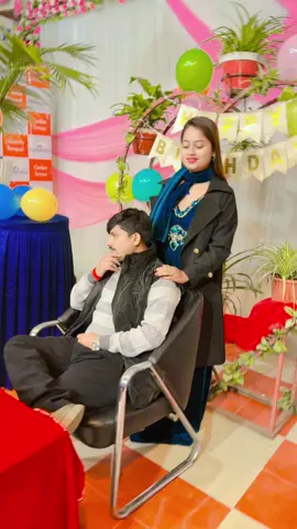 6 saal pehle hi….😁❤️ #specialday #birthday #foryou #nivayadav88 #villagers #parentslove 