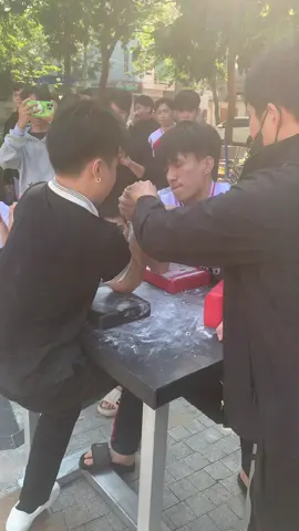 Đc gặp idol phúc nhỏ trong giải , thắng r lại thua , nhanh mỏi quá ☹️ #57kg#vattayvietnam🇻🇳💪 #armwrestling #xuhuong #arm 