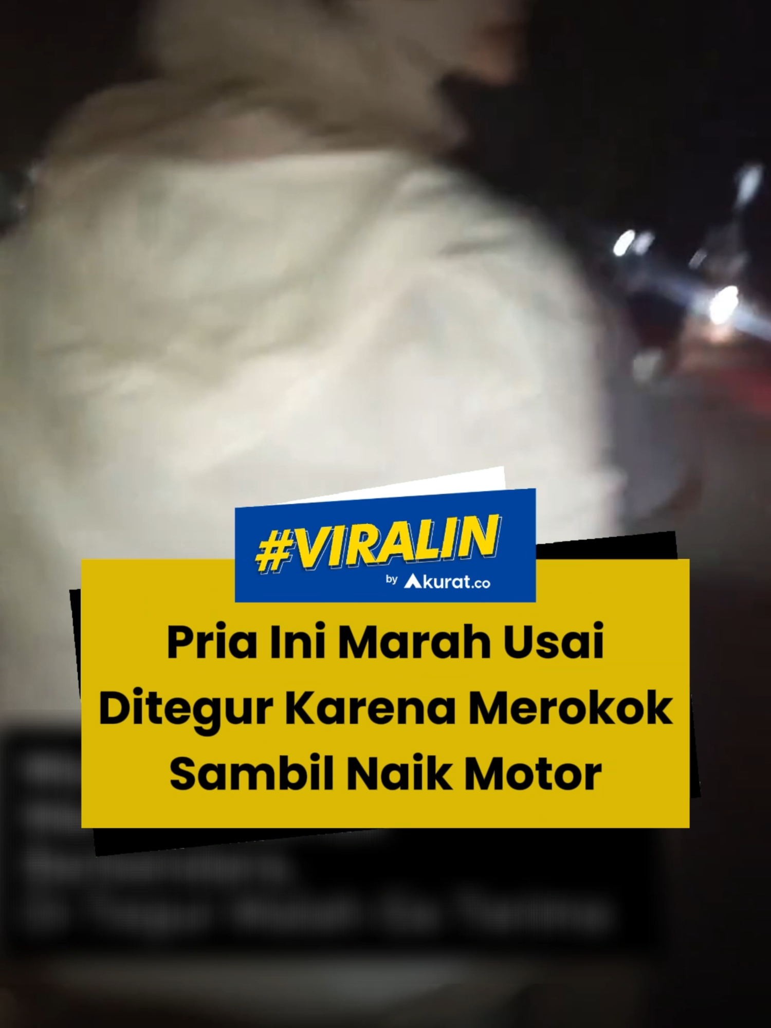Seorang pria viral di media sosial usai terekam marah-marah karena diingatkan untuk tidak merokok sambil berkendara. Pria itu ditegur oleh seorang pemotor untuk mematikan rokoknya saat berkendara. Alih-alih mematikan rokoknya, pria tersebut melanjutkan perjalanannya dan tak menghiraukan pemotor itu. Tak lama kemudian, pemotor itu kembali menegur pria tersebut untuk mematikan rokoknya. Namun, pria tersebut justru marah-marah dan merasa tidak terima hanya dirinya yang ditegur. 🎥: Instagram/dashcamindonesia. #viral #pemotor #pengendara #pria #akuratco