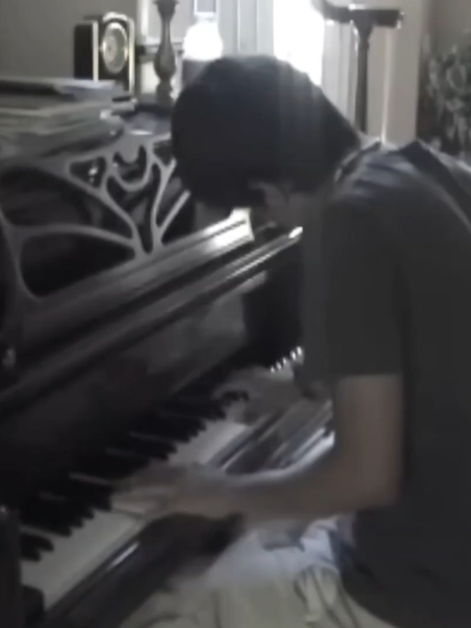 For me, beauty is everywhere. quotes are a mix of arabic/English and one somali bit :) #targetaudience #moodboards #cultural #esoteric #xygencore #nostalgia #pinterest #nichetok #humanity #fantasyaesthetic 