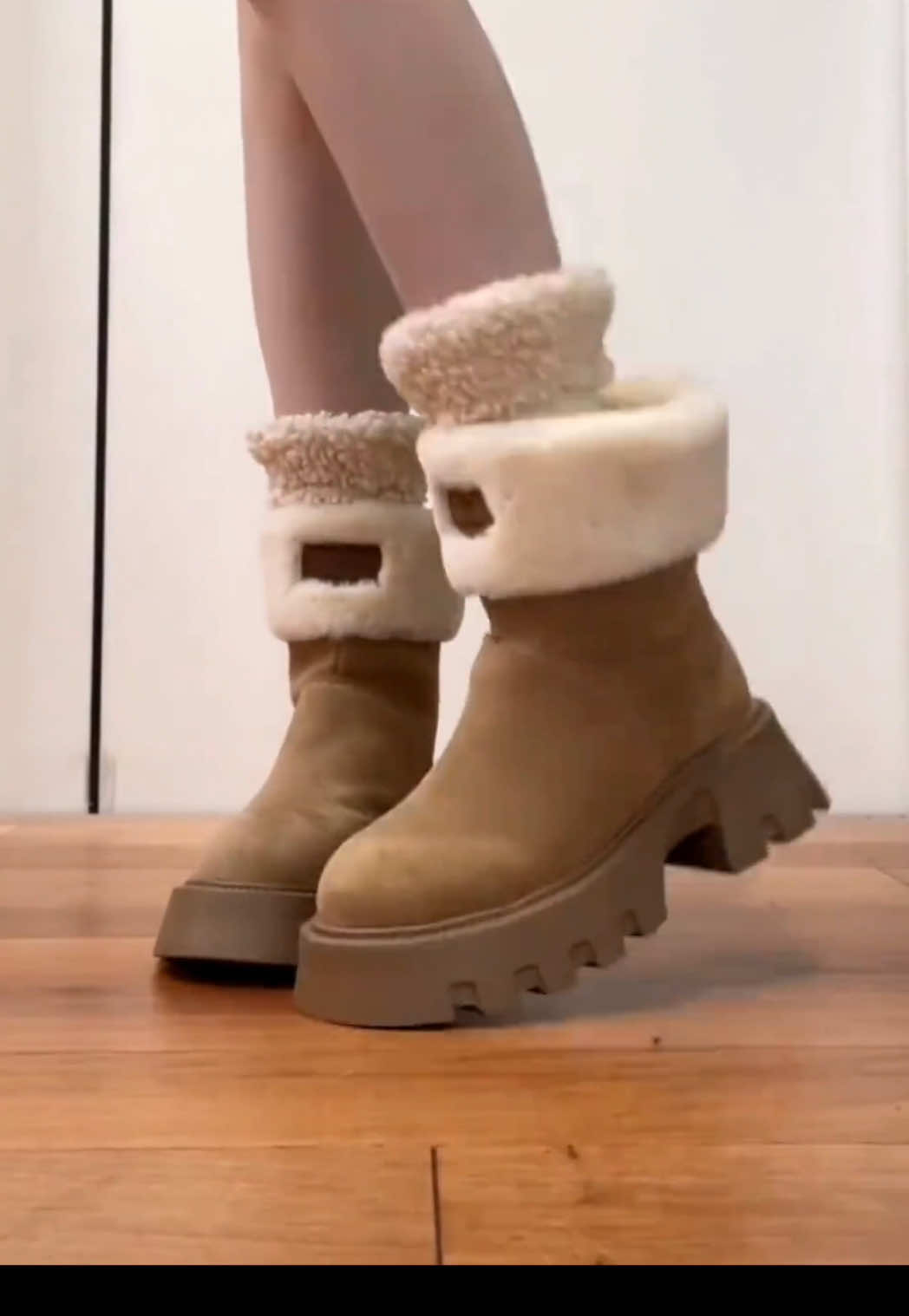 Giày bot nữ cổ lông chat da lon cao 5cm#giaybot #botnu #botcolong #botnuxinh #botnuthoitrang 