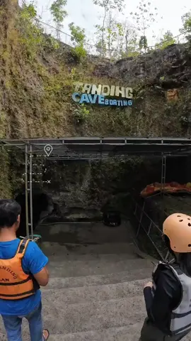 Checking off another gem in Jogja  📍Goa Pindul Cave Tubing #goapindul #rivertubing #jogjatrip #explorejogja #wonderfulindonesia 