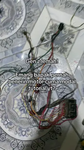 Hp miring+kunci” seadanya aja bisa bikin geleng” mekanik pakistan pak #xyzabc #ledoldgank #vario150 #branda #viral 